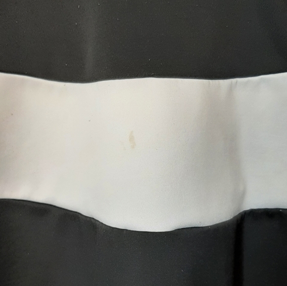 2 Hip Black/White Dress 7 - Picture 6 of 6